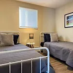 Sleeps 4 1 Bedroom 3 Beds With Parking Plus Wifi